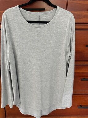 Lane Bryant Light Gray Long Sleeve Scoop Neck Tee